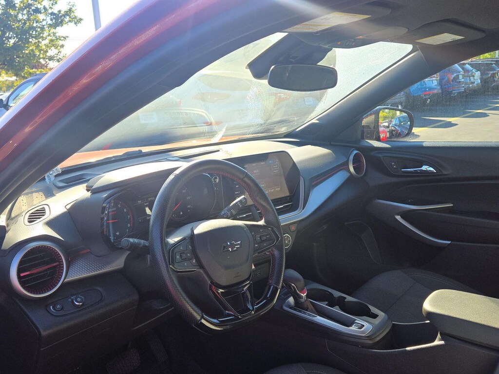 Used 2024 Chevrolet Trax 1RS SUV