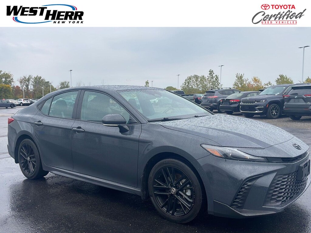 Certified 2025 Toyota Camry SE Sedan