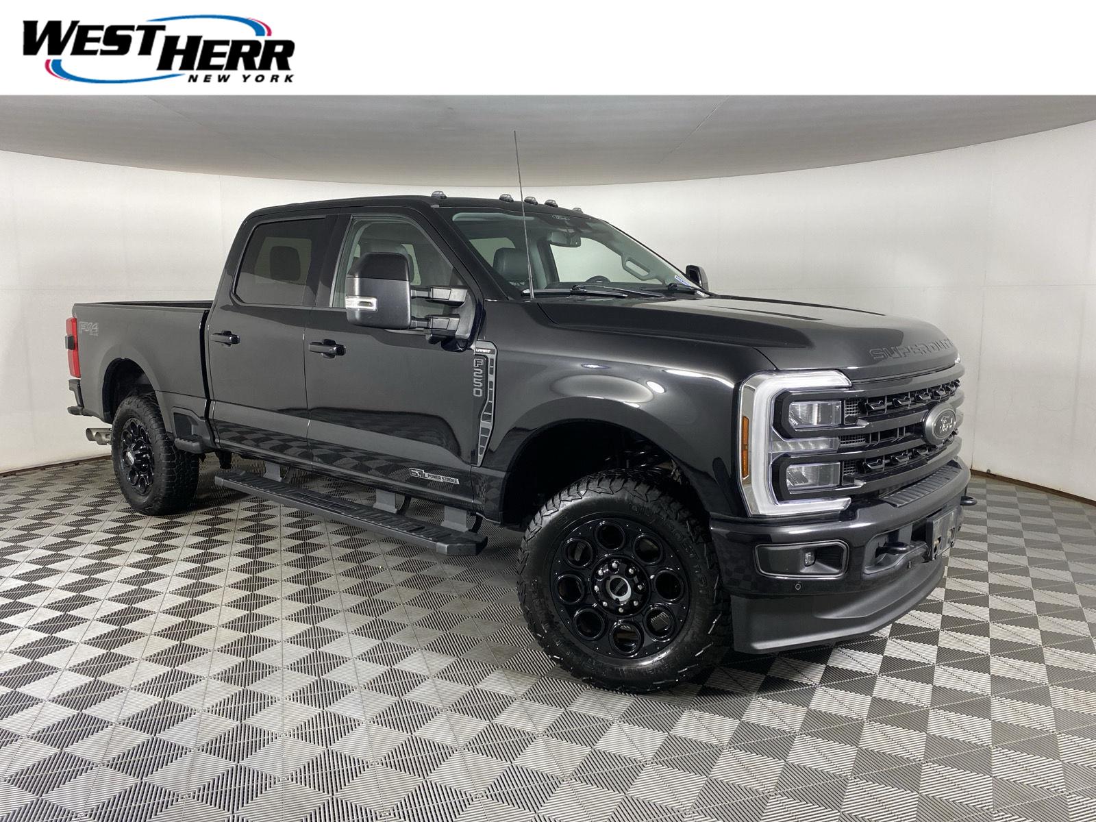 Used 2024 Ford Super Duty F-250 SRW Lariat Truck