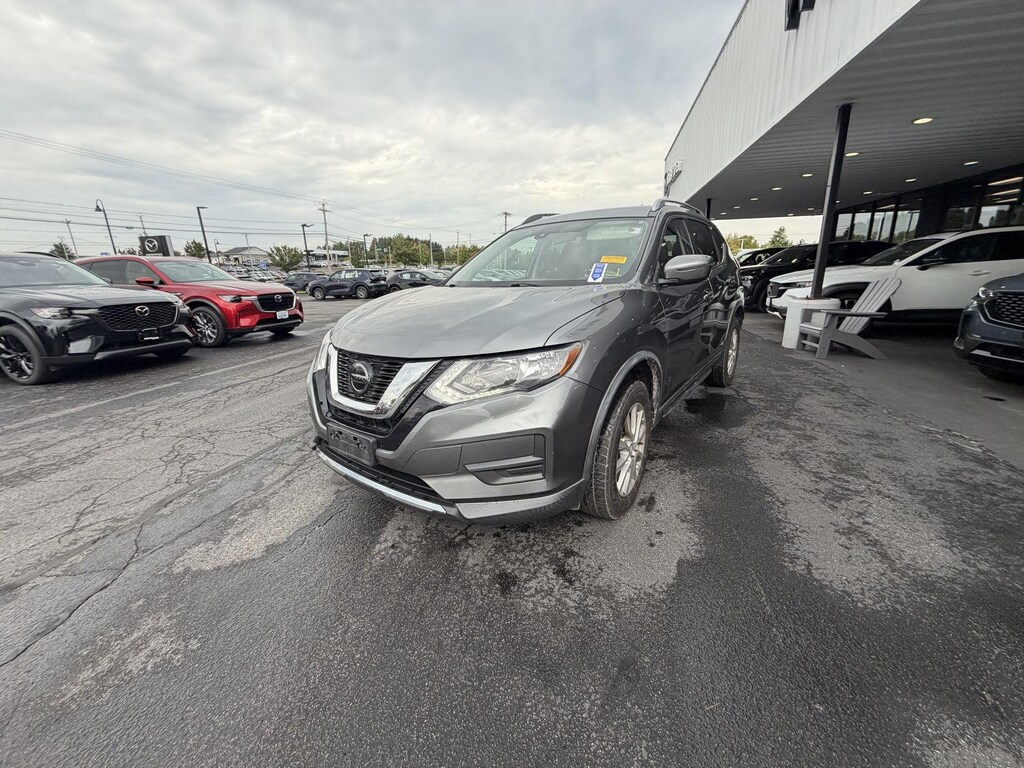 Used 2020 Nissan Rogue SV SUV