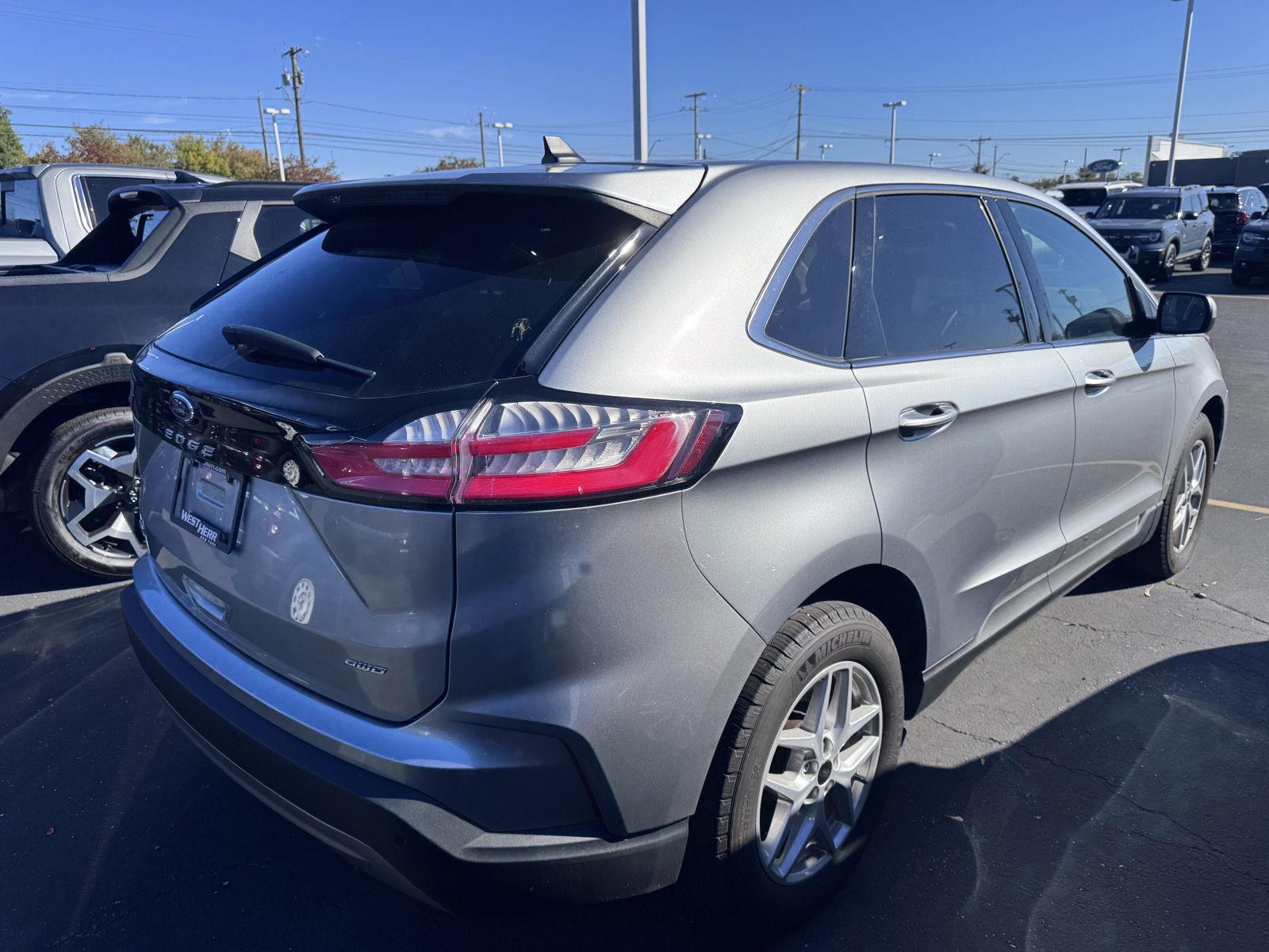 Used 2024 Ford Edge SEL SUV