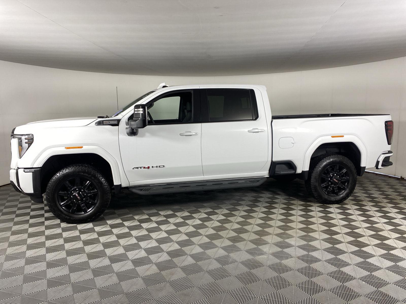 Used 2025 GMC Sierra 2500HD AT4 Truck