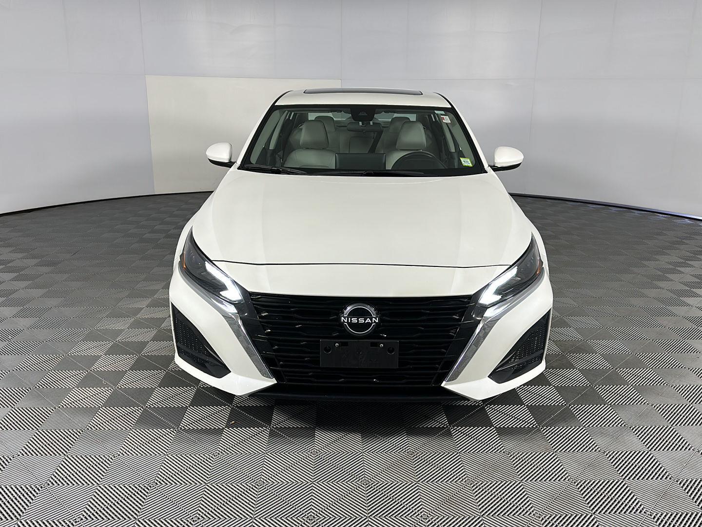 Certified 2024 Nissan Altima 2.5 SV Sedan