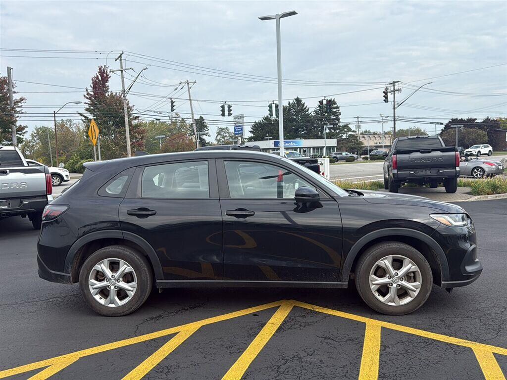 Used 2023 Honda HR-V LX SUV