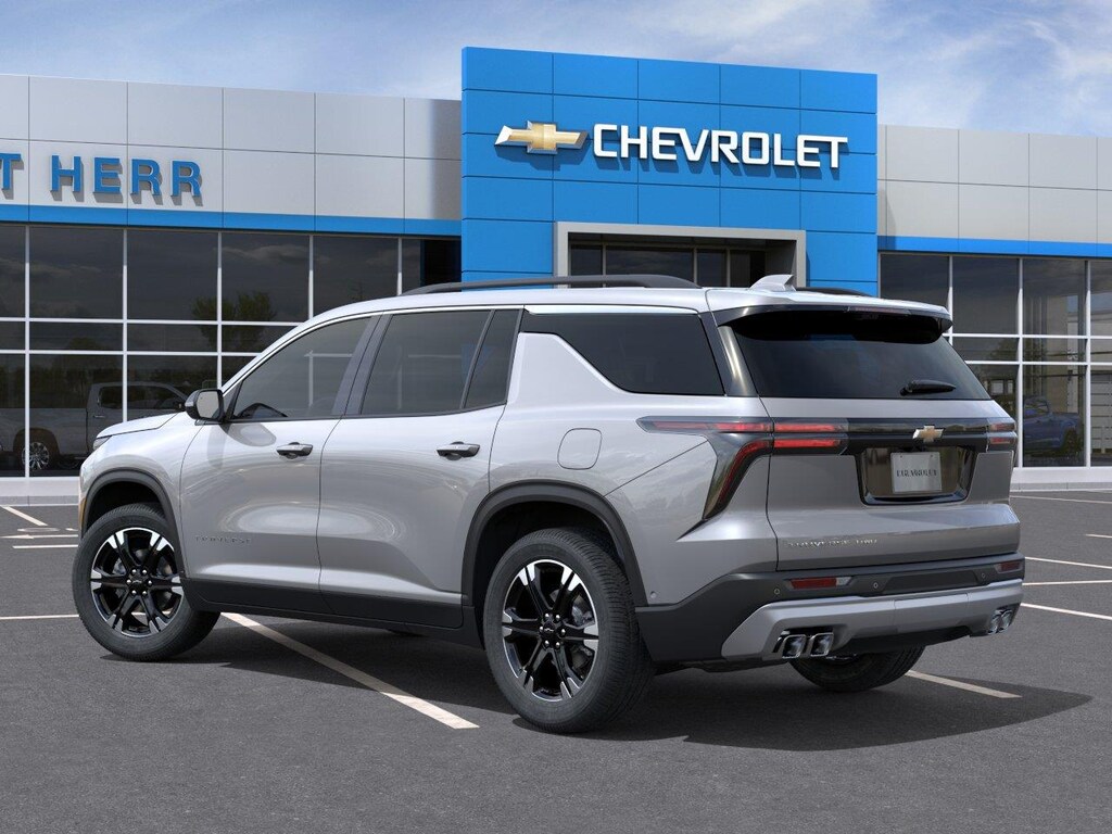Used 2027 Chevrolet Traverse AWD LT SUV