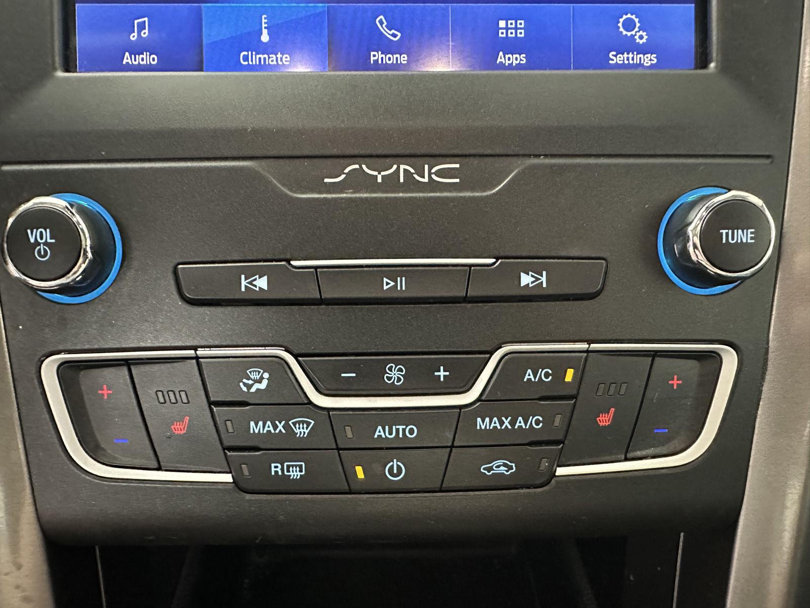 Used 2020 Ford Fusion SE Sedan