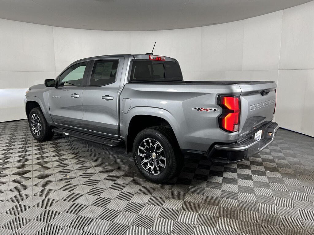 Used 2023 Chevrolet Colorado 4WD LT Truck