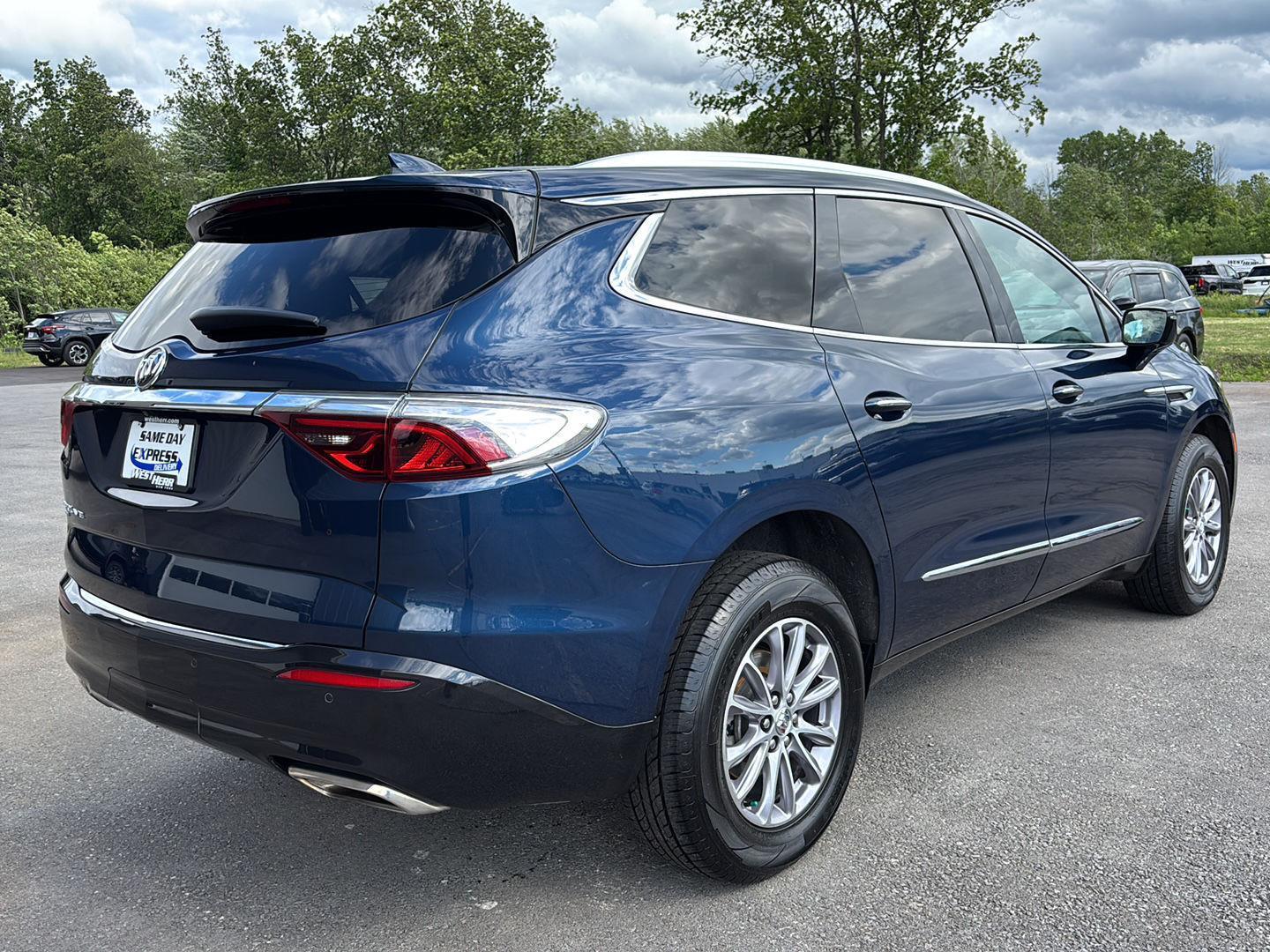 Used 2024 Buick Enclave Essence SUV