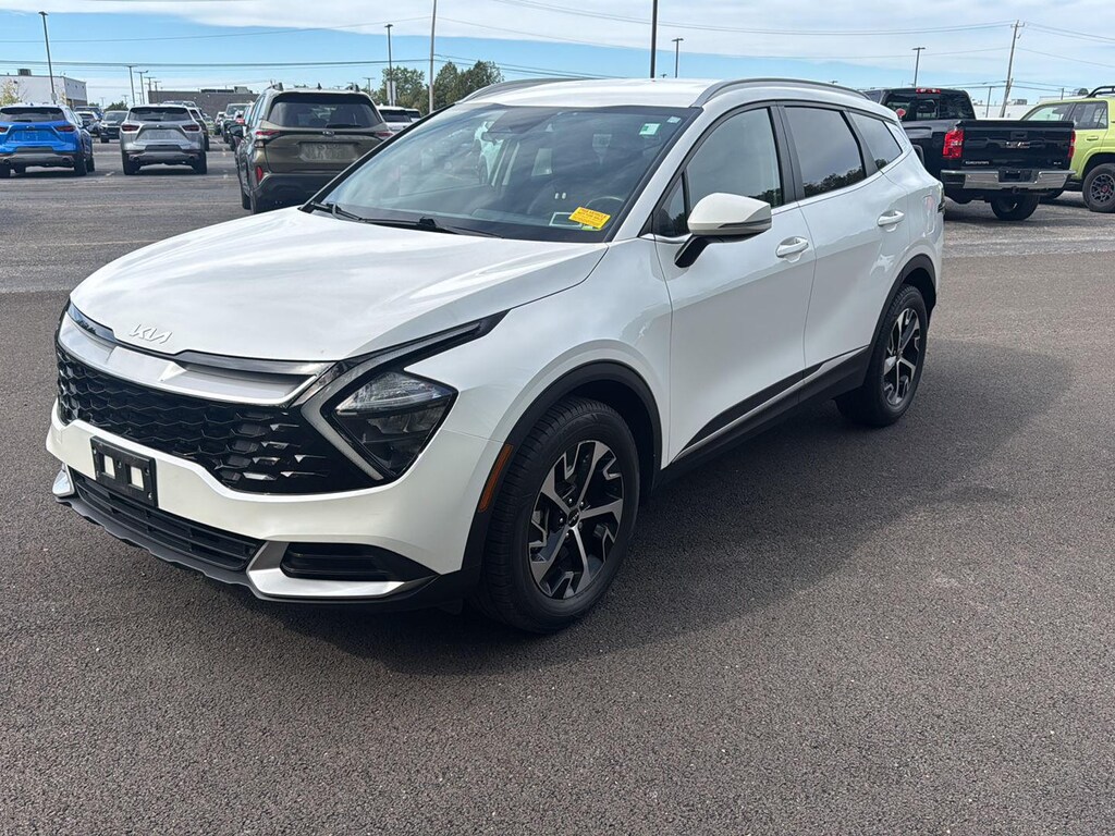 Certified 2023 Kia Sportage Hybrid EX SUV