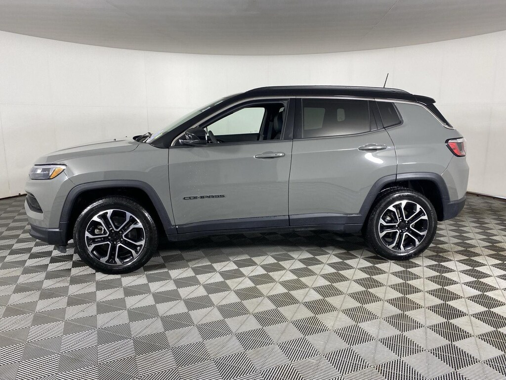 Used 2024 Jeep Compass Limited SUV