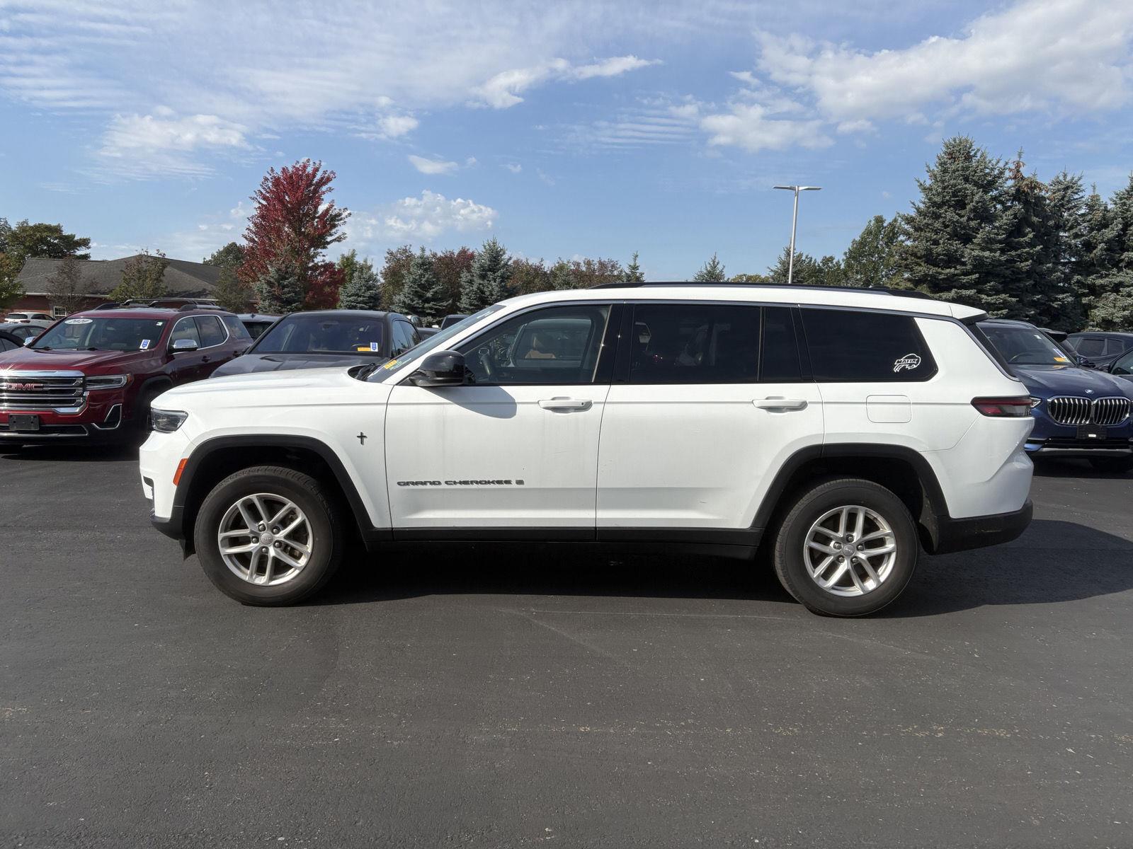 Used 2023 Jeep Grand Cherokee L Laredo SUV