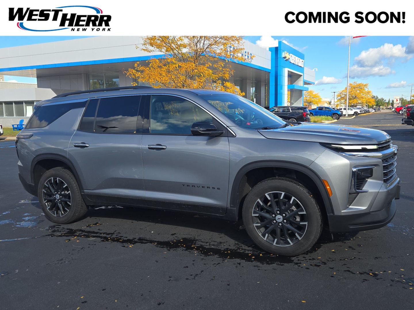 Used 2025 Chevrolet Traverse AWD LT SUV