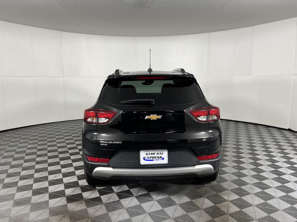 Used 2024 Chevrolet Trailblazer LT SUV