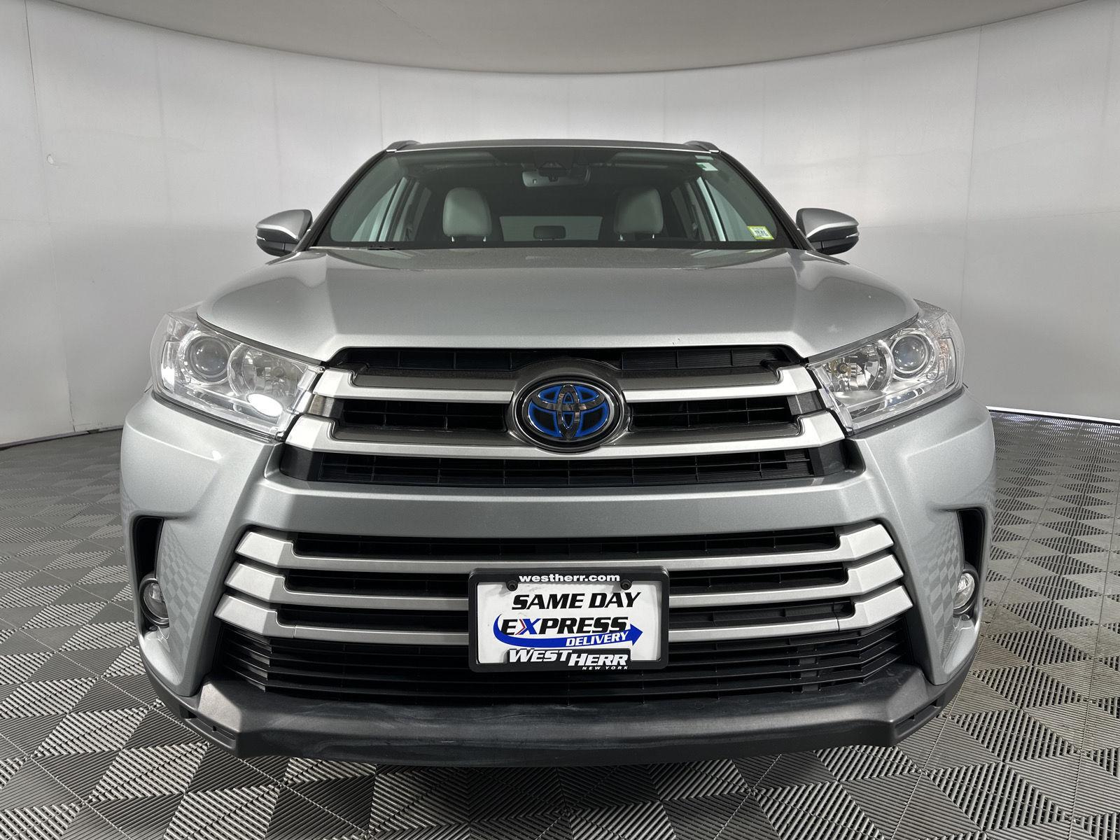 Used 2019 Toyota Highlander Hybrid XLE SUV