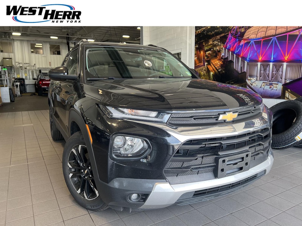 Used 2023 Chevrolet Trailblazer LT SUV