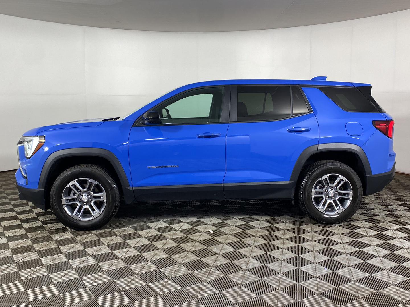 Used 2025 GMC Terrain FWD Elevation SUV