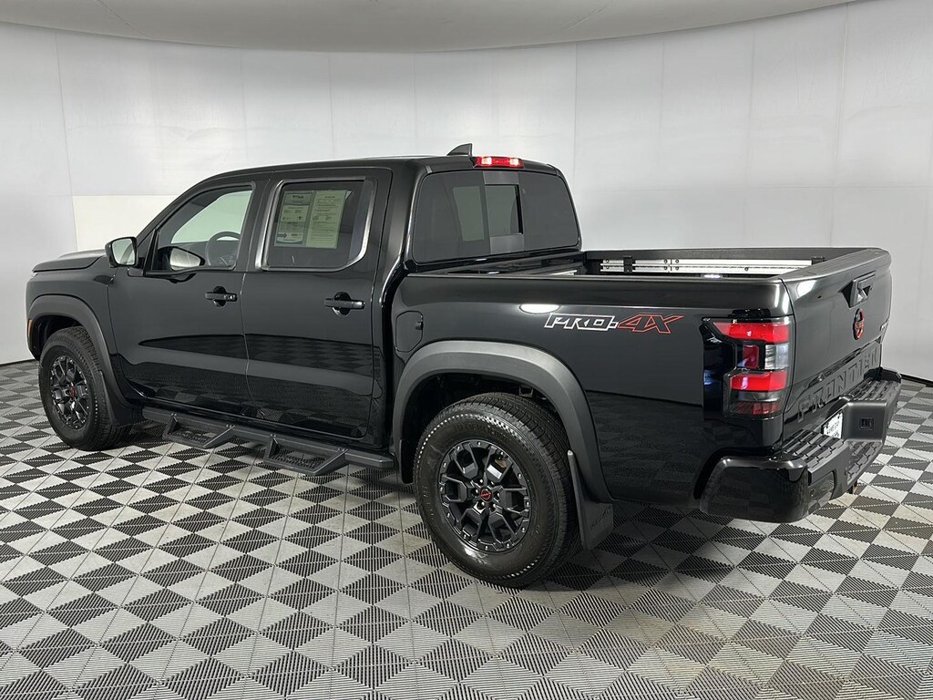 Used 2023 Nissan Frontier PRO-4X Truck