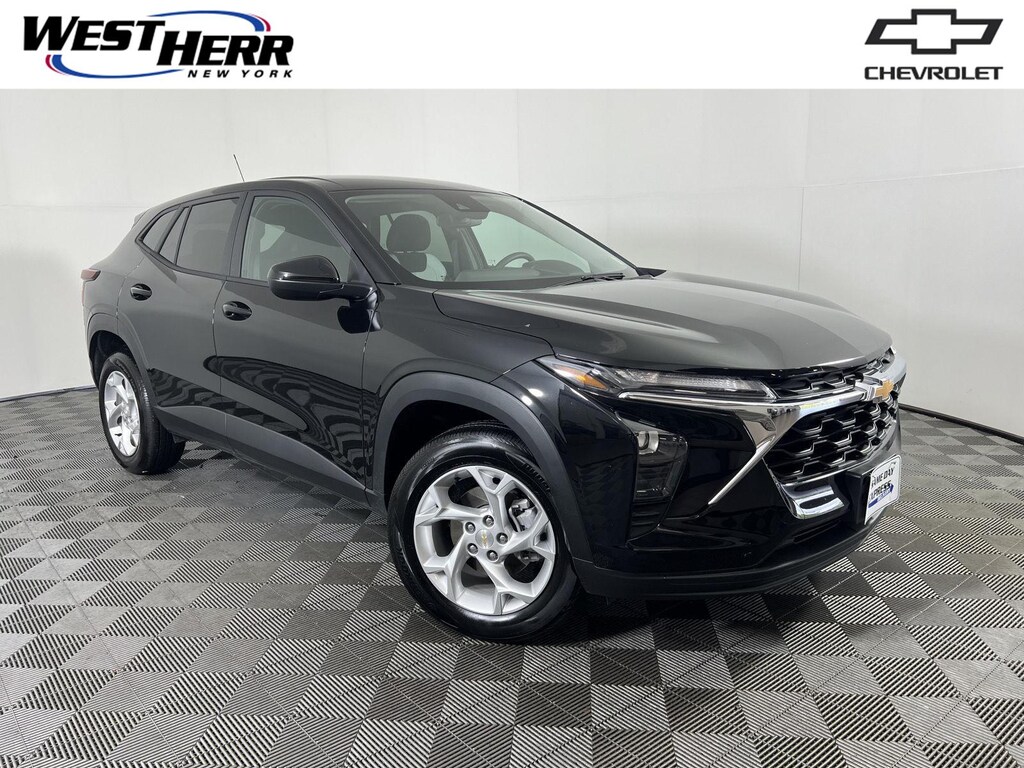 Used 2025 Chevrolet Trax LS SUV