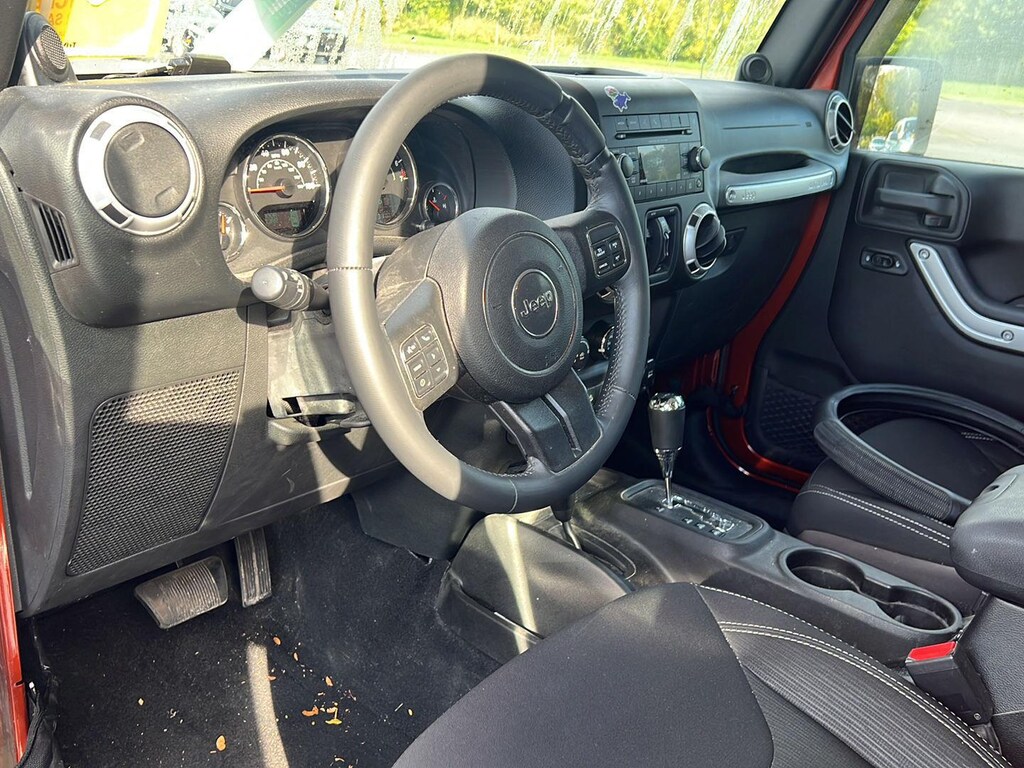 Used 2014 Jeep Wrangler Unlimited Sahara SUV