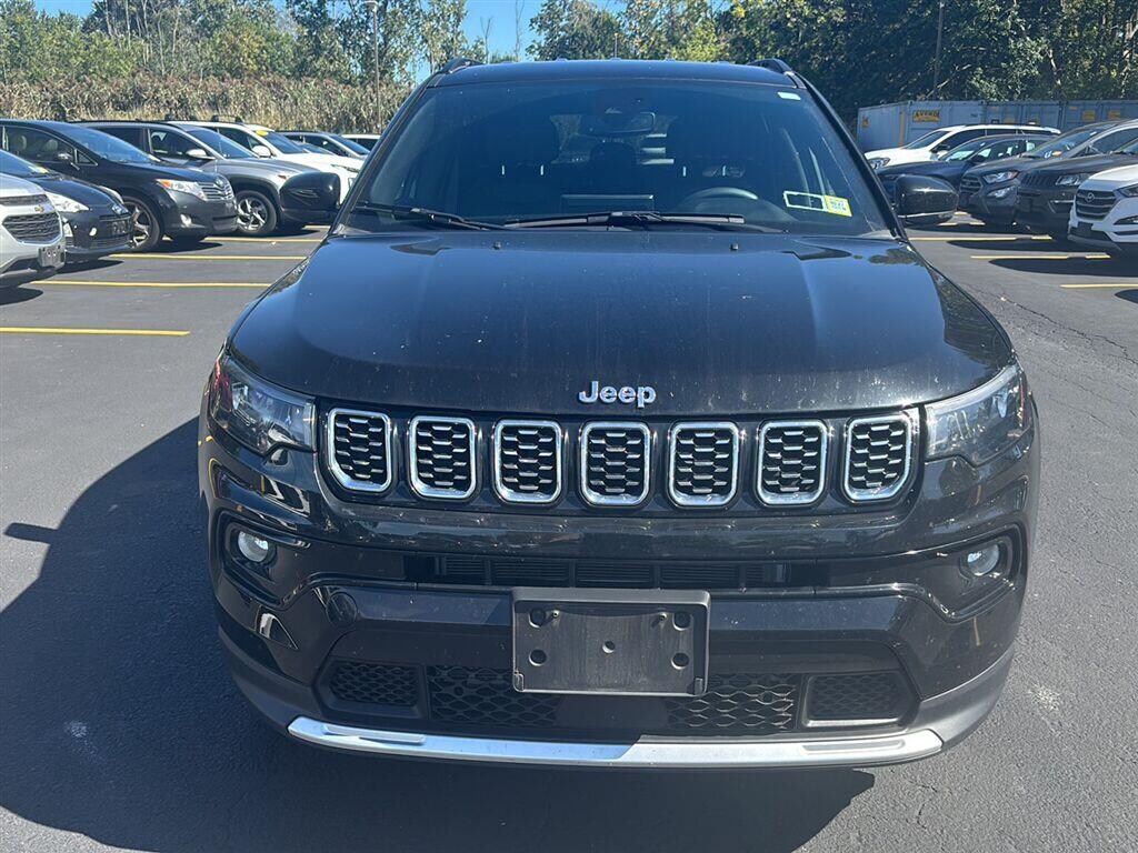 Used 2024 Jeep Compass Limited SUV