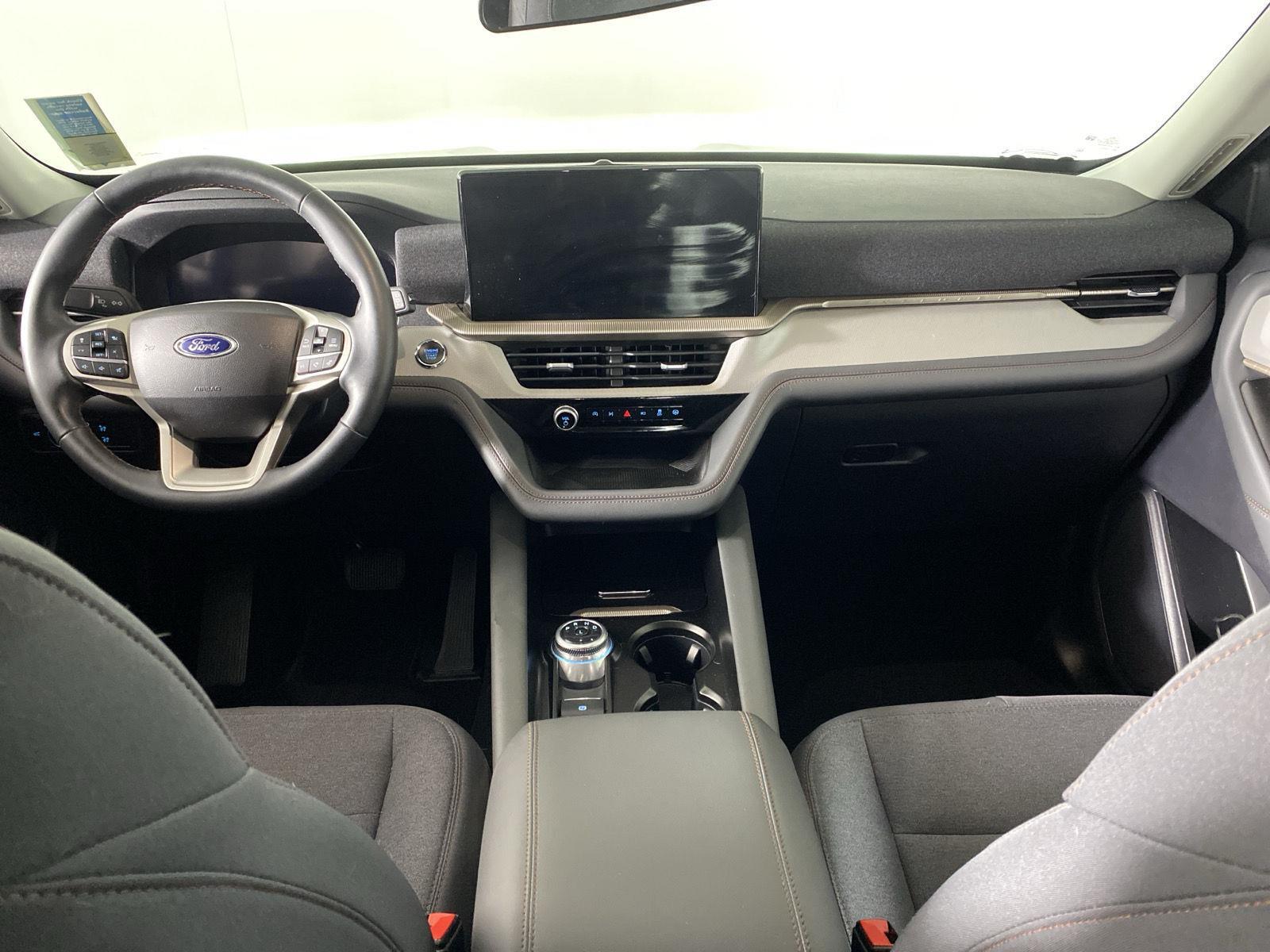 Used 2025 Ford Explorer Active SUV