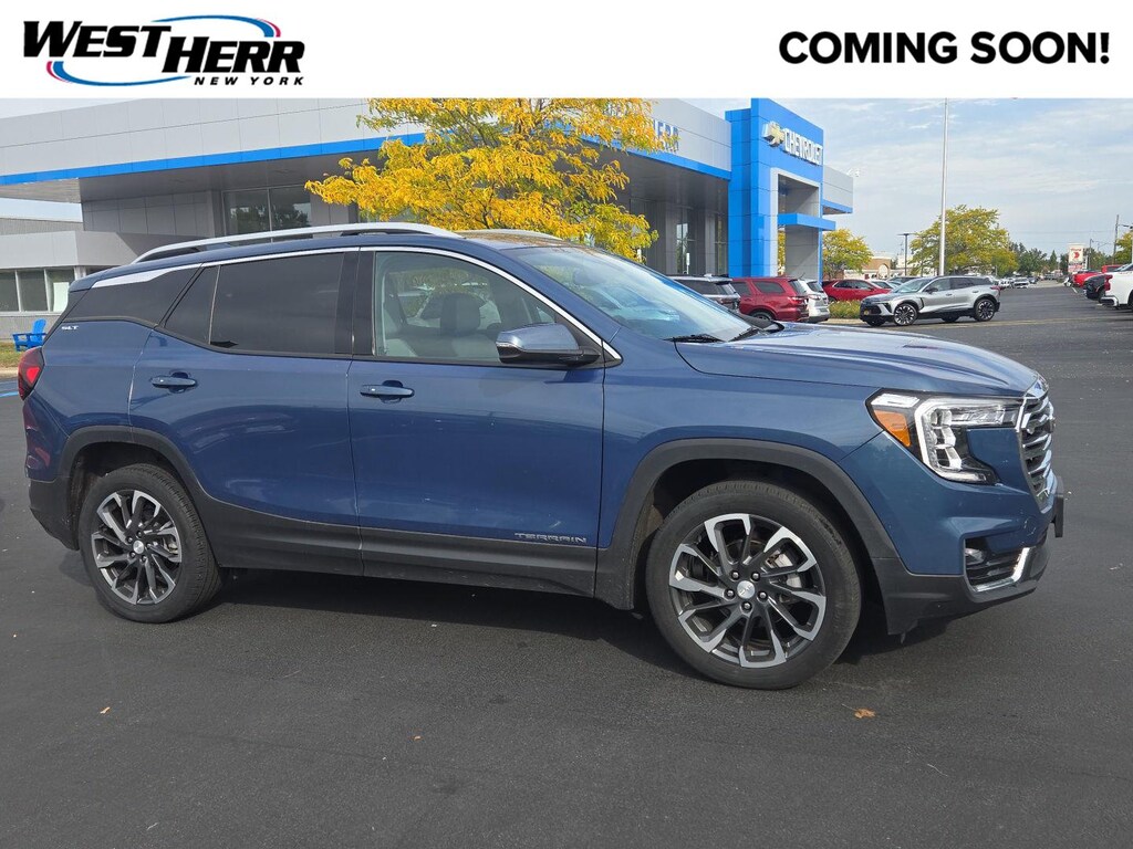Used 2024 GMC Terrain SLT SUV
