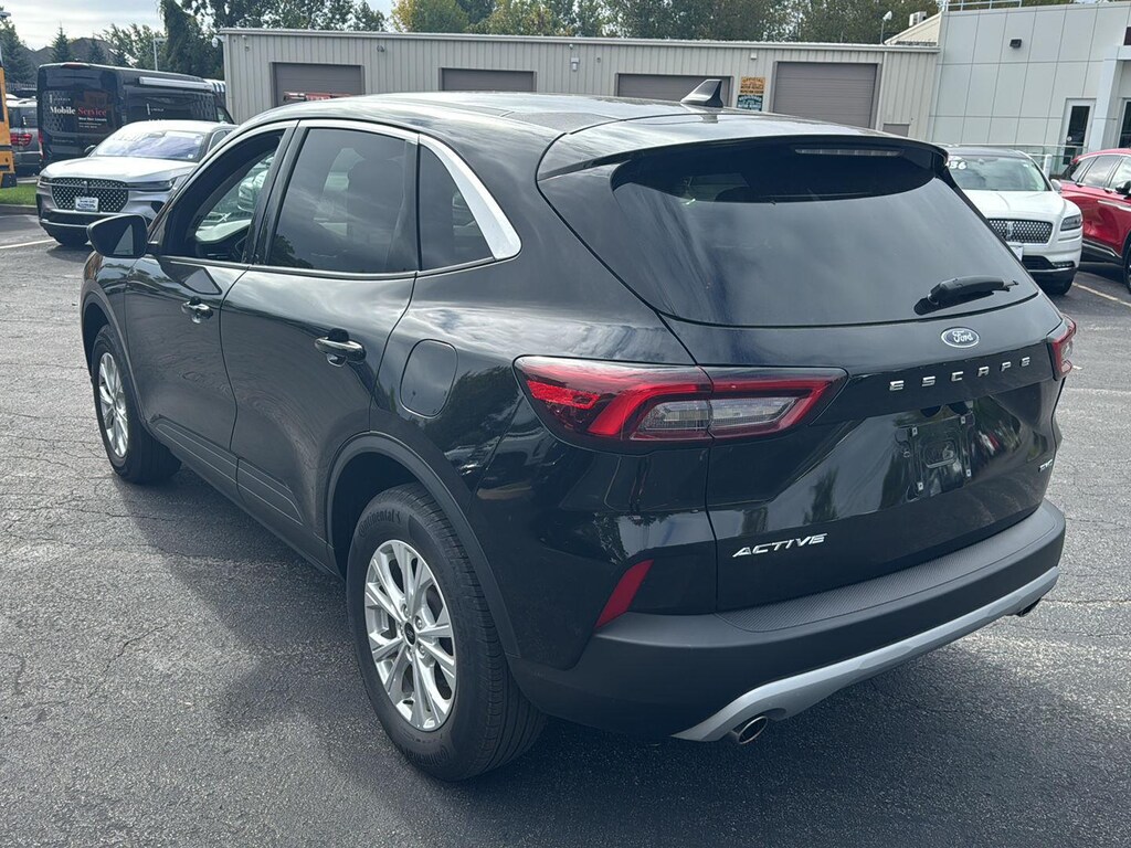 Used 2024 Ford Escape Active SUV