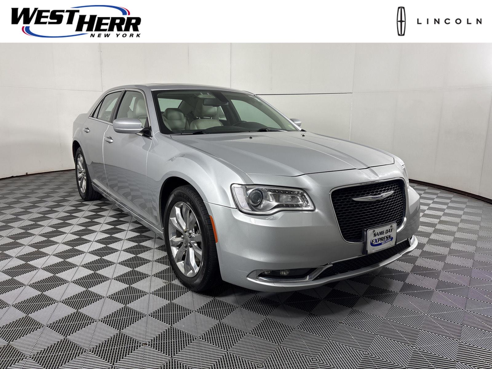 2020 Chrysler 300 Touring