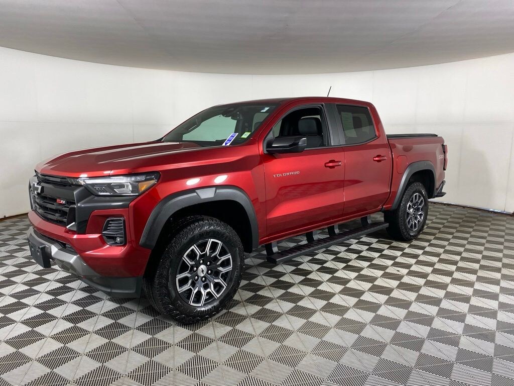 Used 2024 Chevrolet Colorado Z71 Truck Crew Cab
