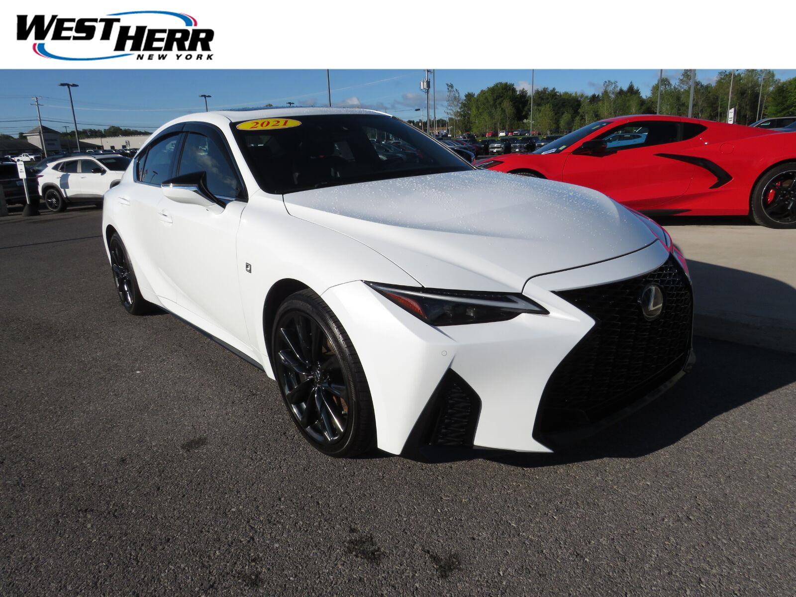 2021 Lexus IS
