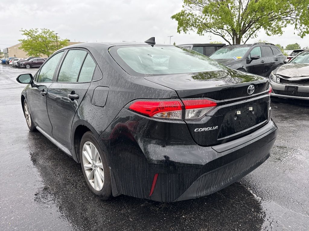 Used 2025 Toyota Corolla LE Sedan