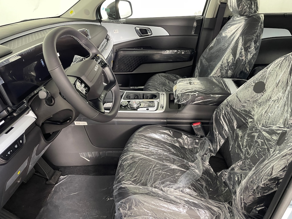 New 2027 Kia Carnival Hybrid SX Van Passenger Van