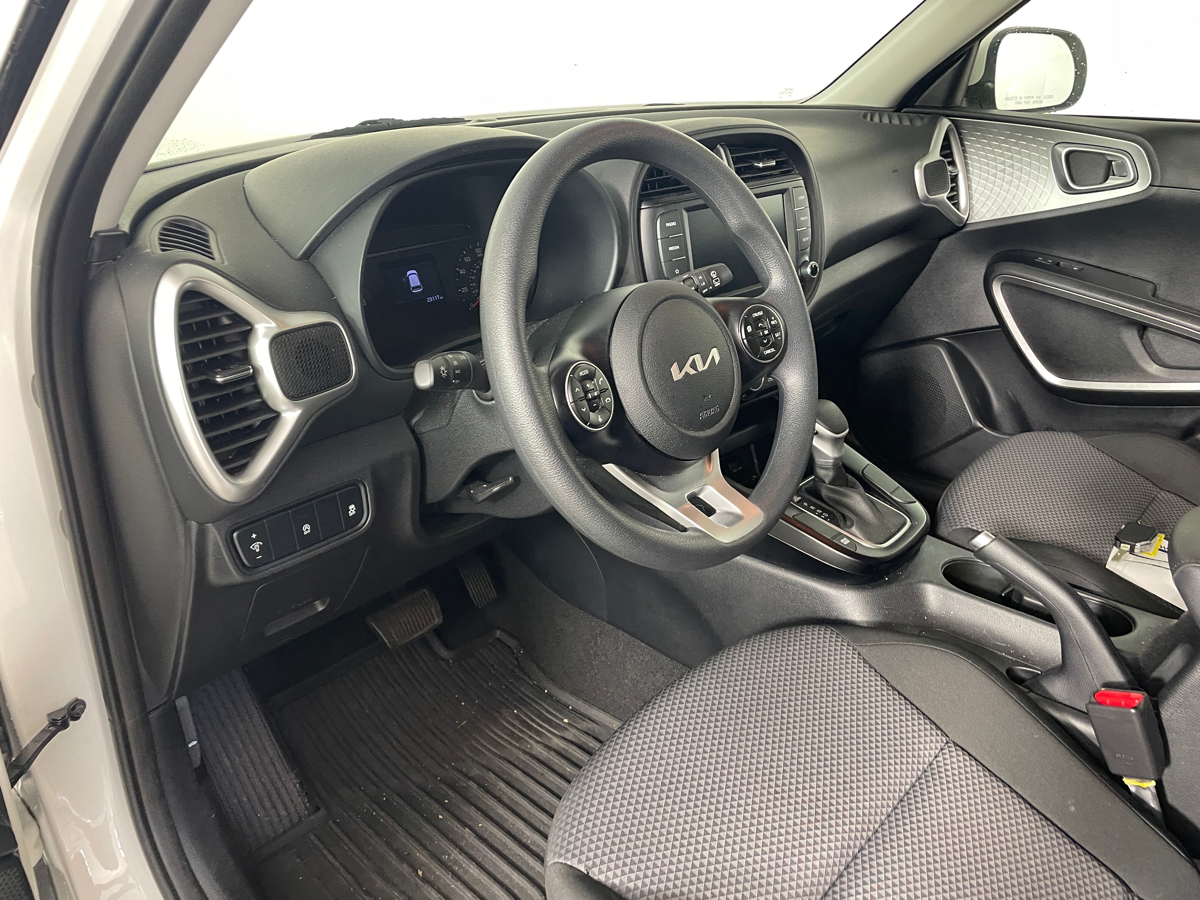 Used 2022 Kia Soul LX Hatchback