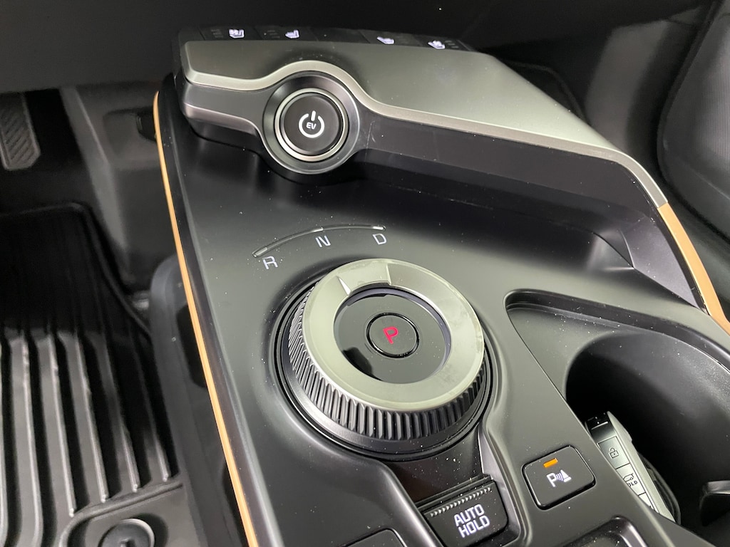 New 2026 Kia EV6 Wind SUV