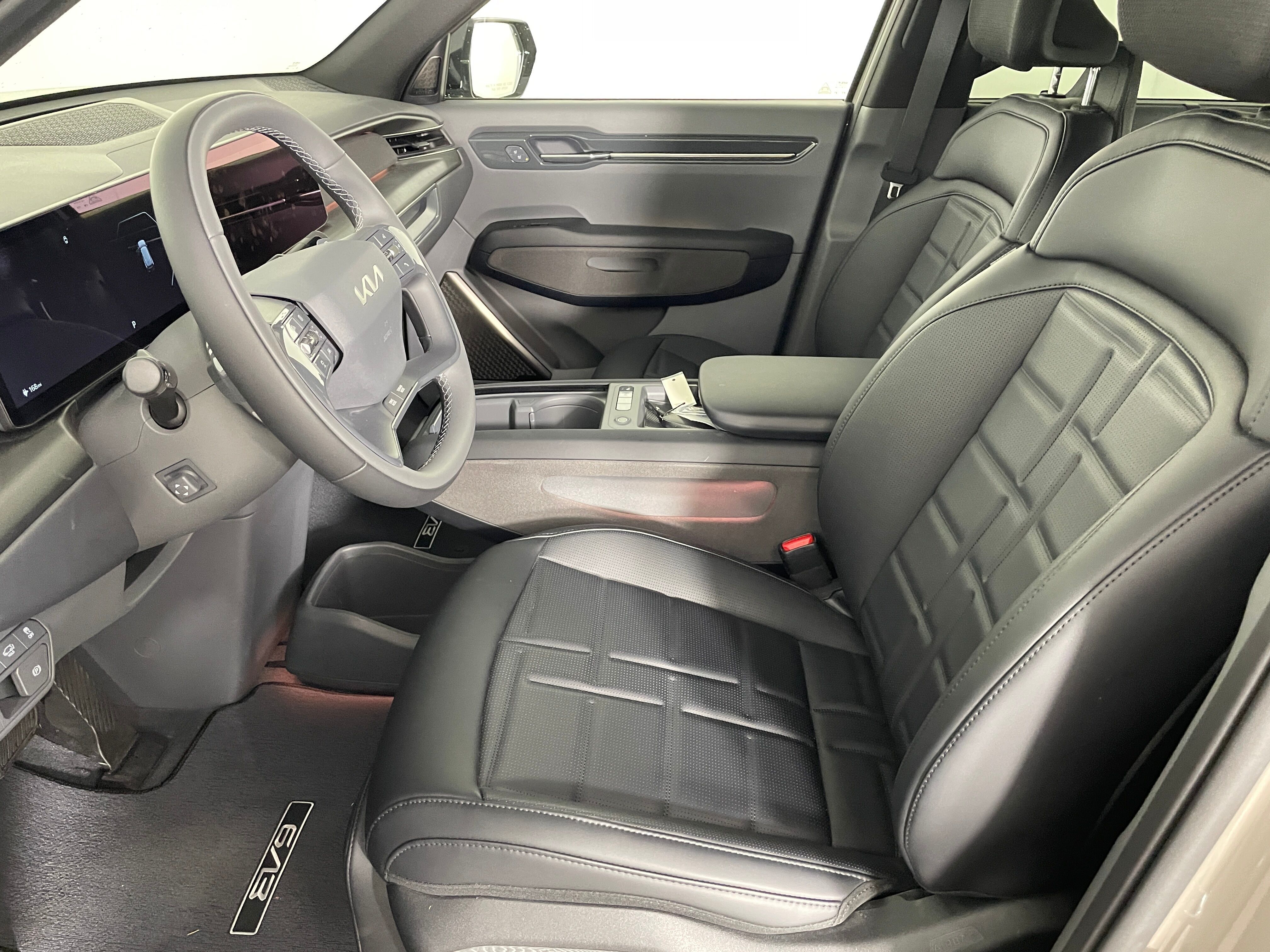 New 2026 Kia EV9 Land SUV