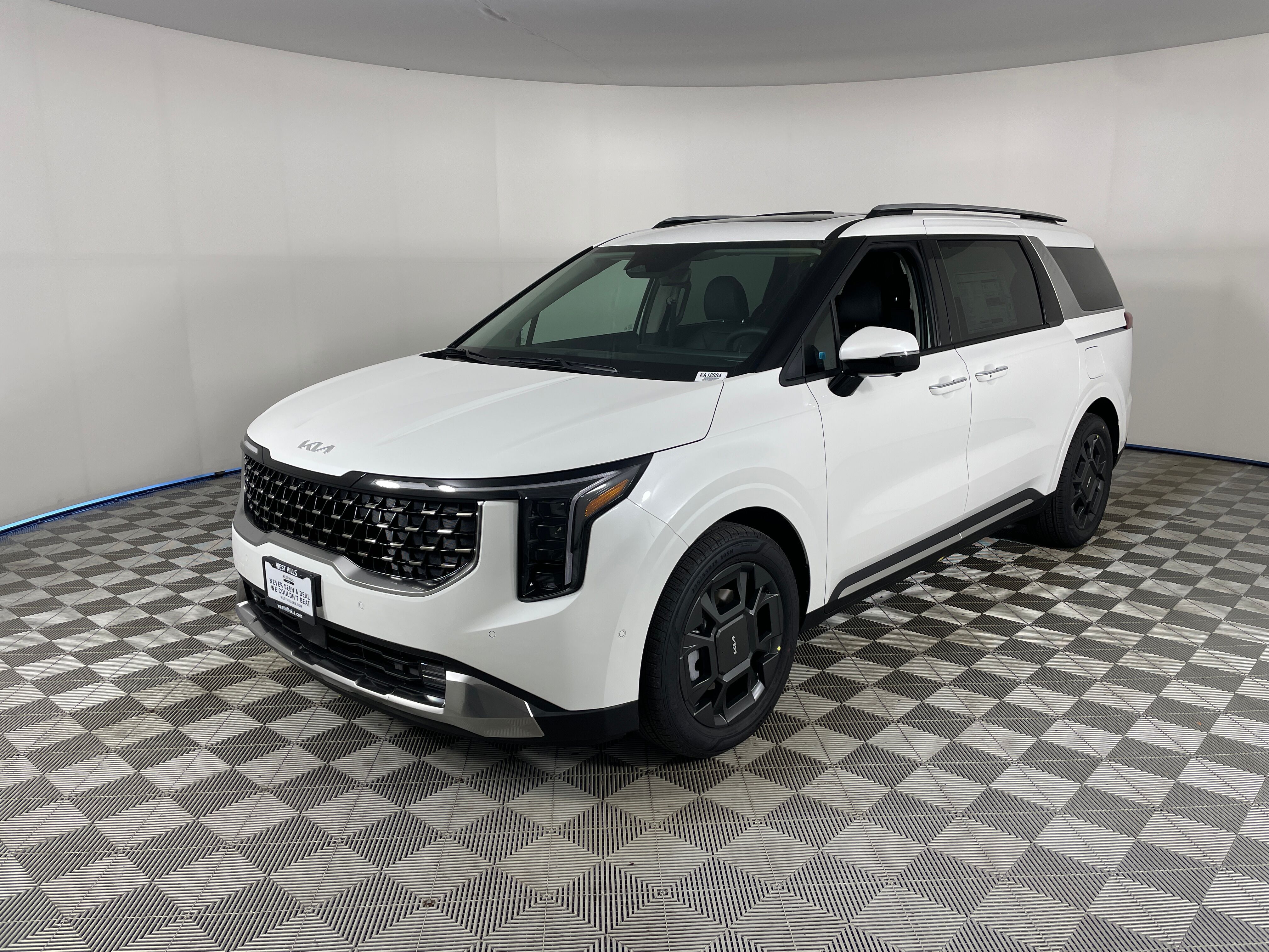 New 2027 Kia Carnival Hybrid SX Minivan/Van