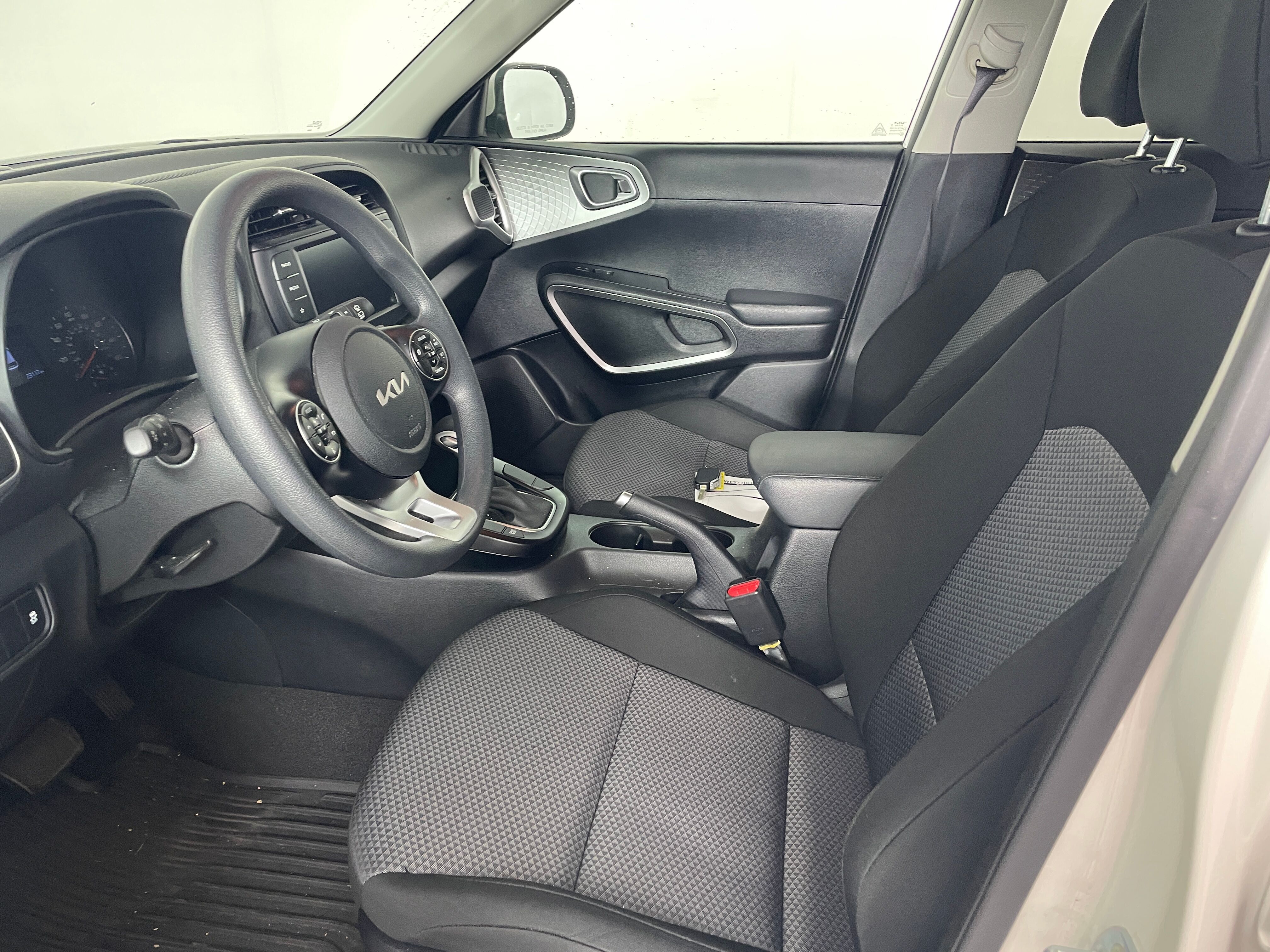 Used 2022 Kia Soul LX Hatchback