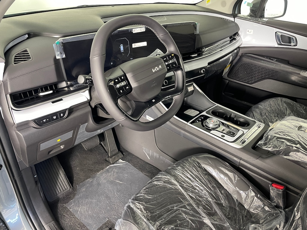 New 2027 Kia Carnival Hybrid SX Van Passenger Van