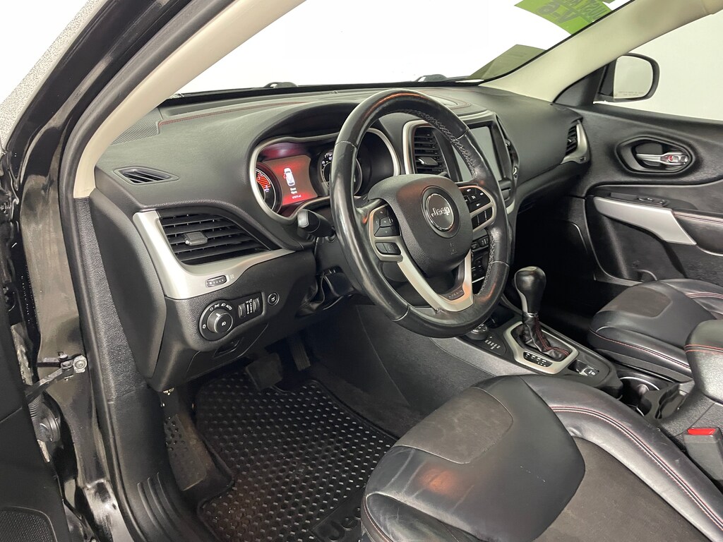 Used 2017 Jeep Cherokee Trailhawk SUV