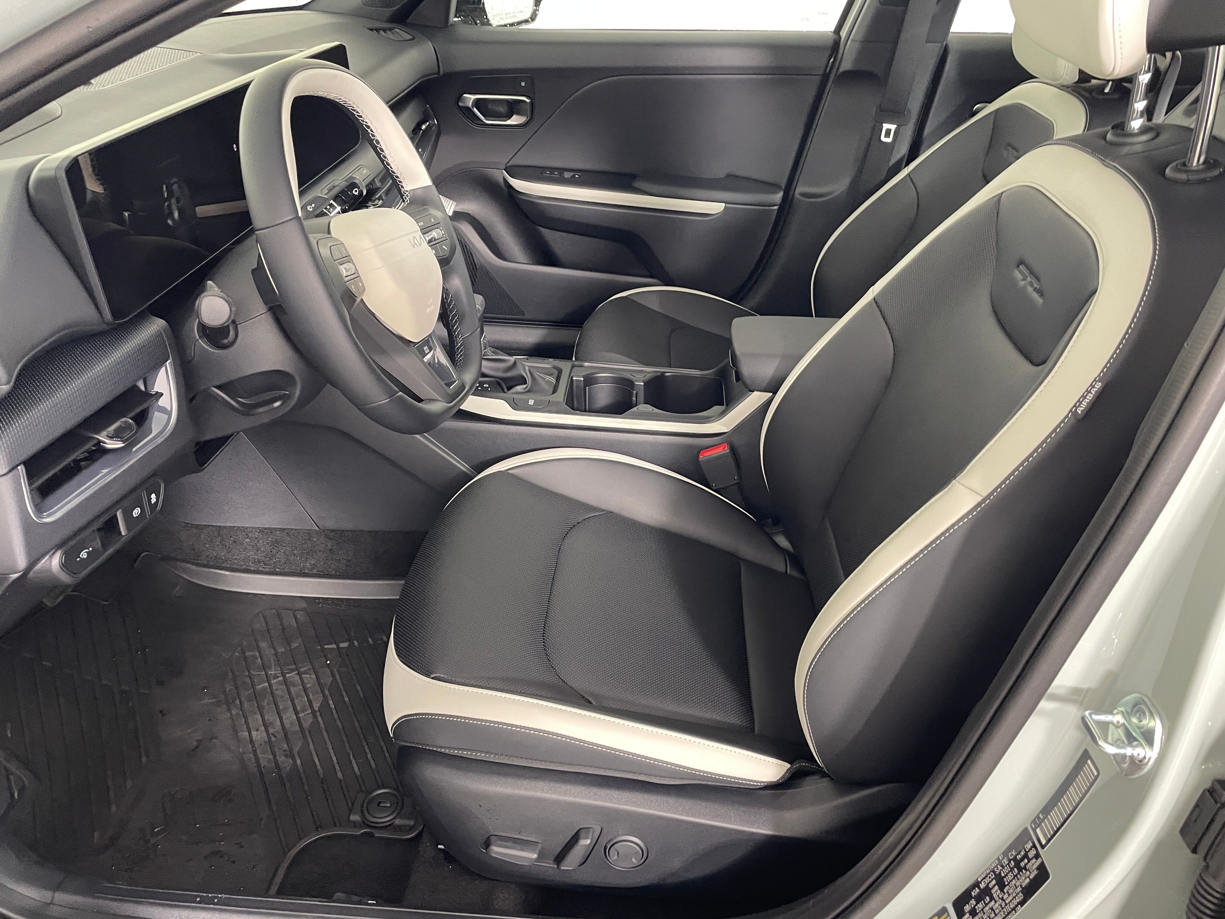 New 2026 Kia K4 GT-Line Sedan