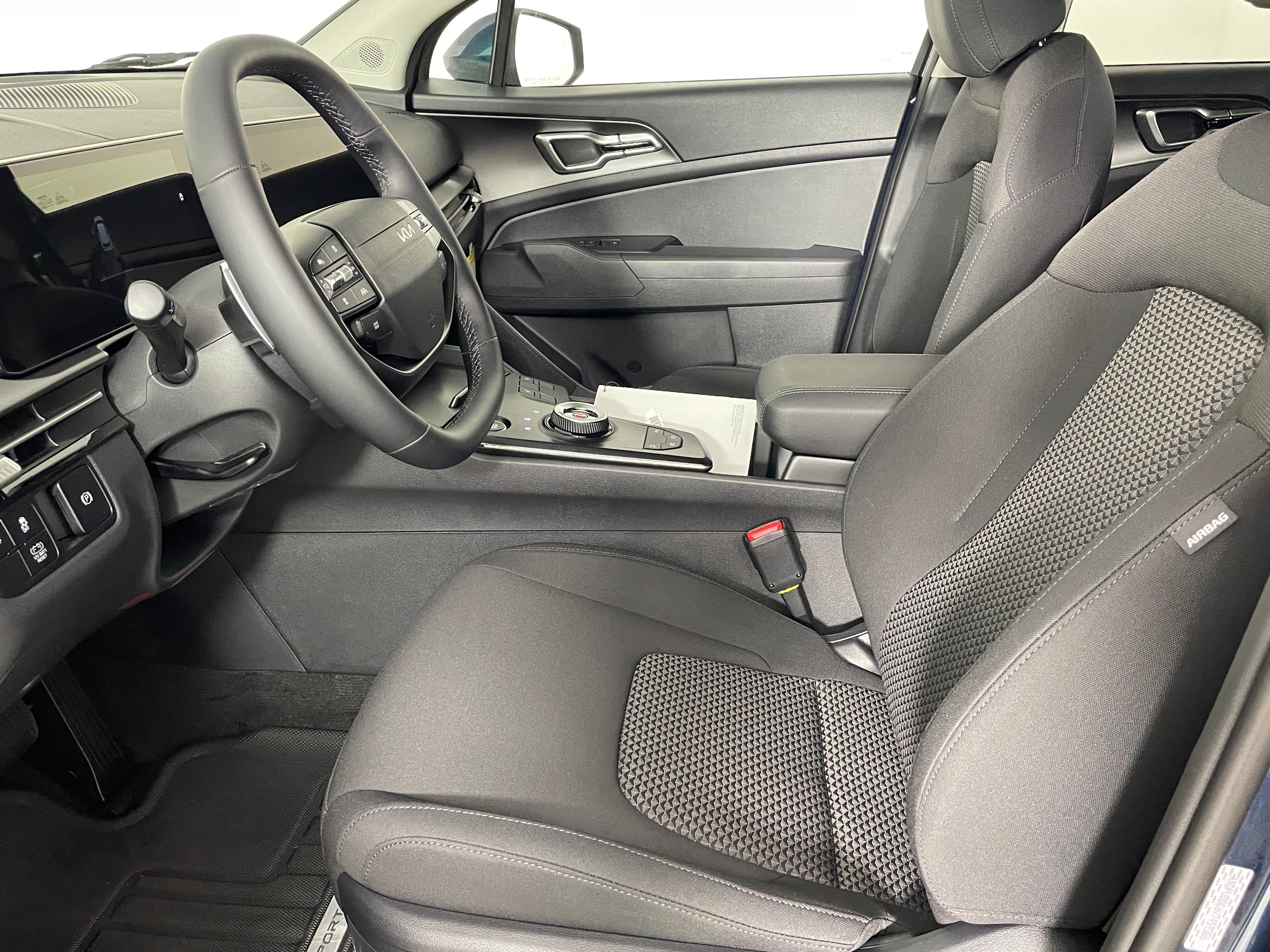 New 2027 Kia Sportage Hybrid S SUV