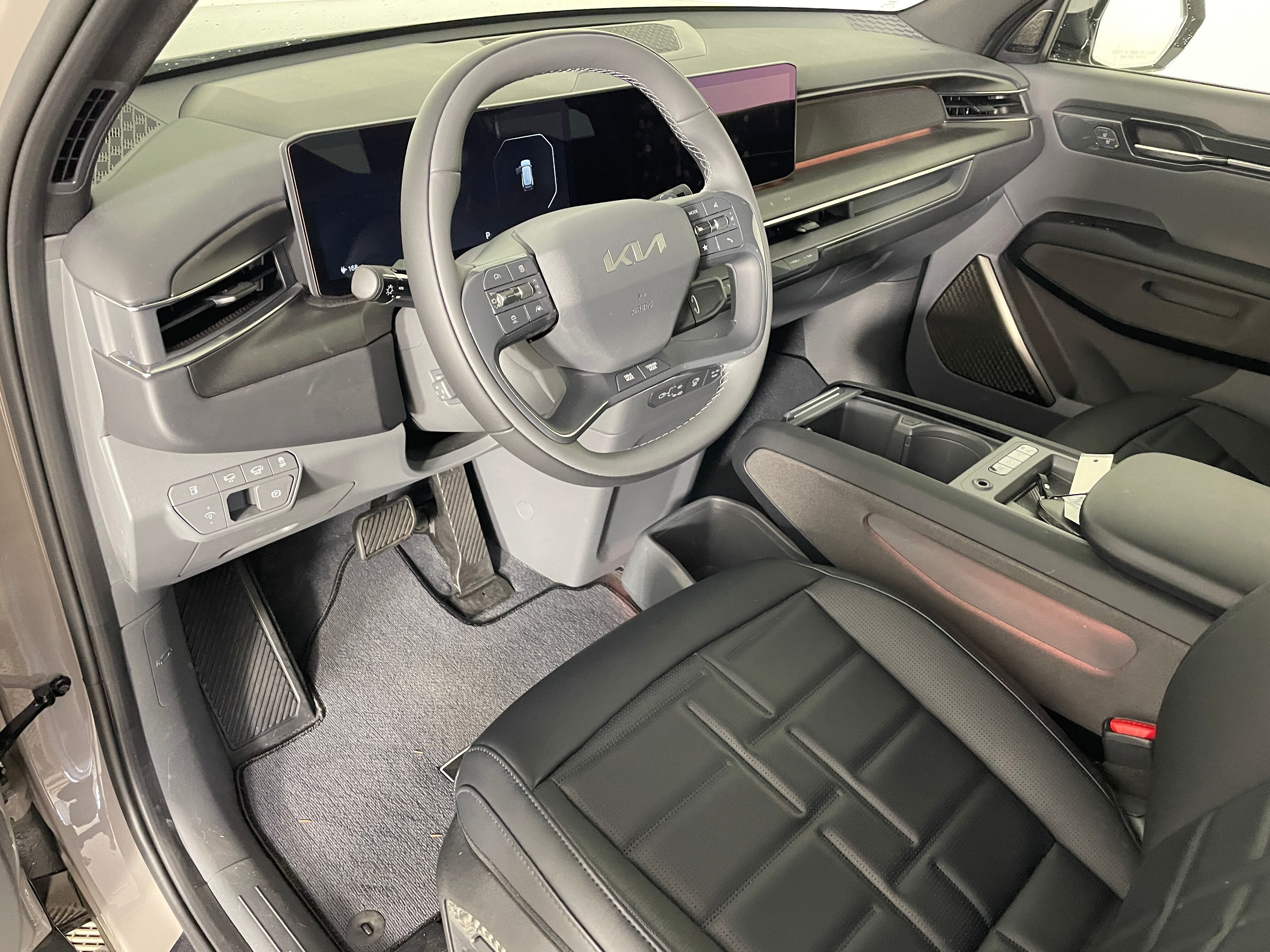 New 2026 Kia EV9 Land SUV