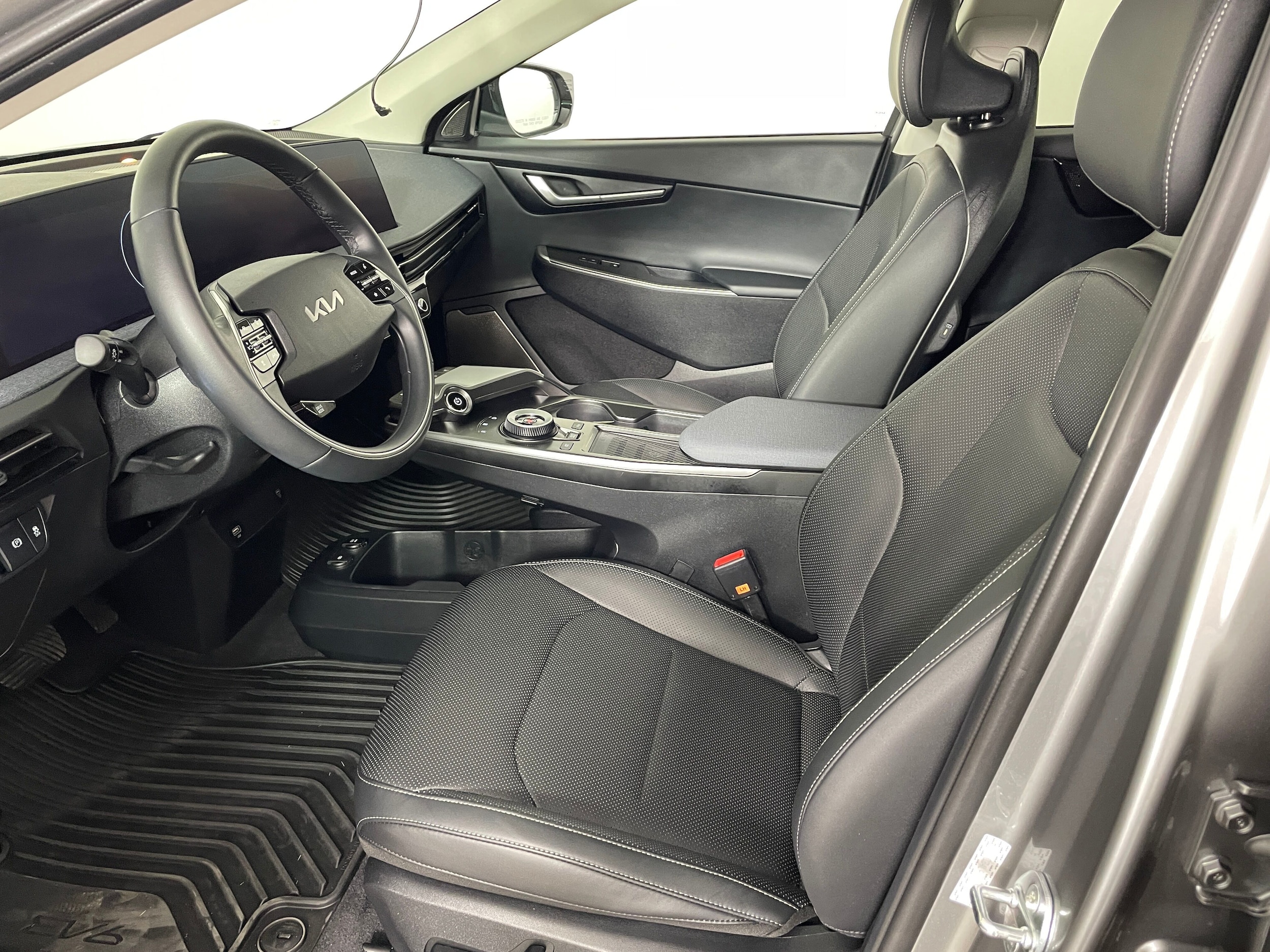 Certified 2024 Kia EV6 Wind with VIN KNDC34LA5R5209766 for sale in Bremerton, WA