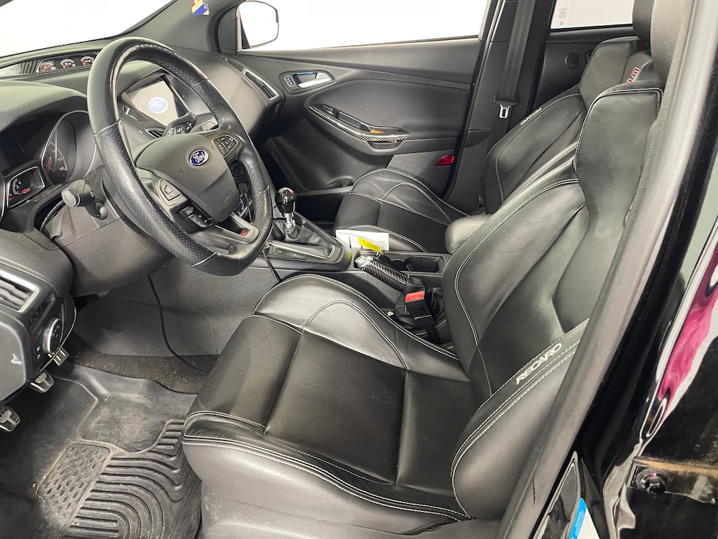 Used 2017 Ford Focus ST ST Hatchback