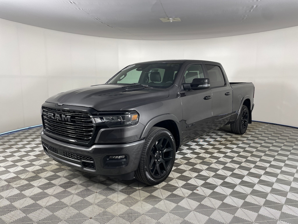 New 2027 Ram 1500 LARAMIE CREW CAB 4X4 6'4 BOX Pickup