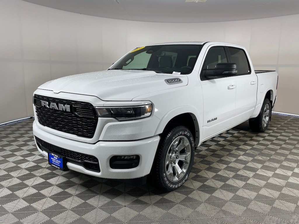 New 2026 Ram 1500 BIG HORN CREW CAB 4X4 5'7 BOX Pickup