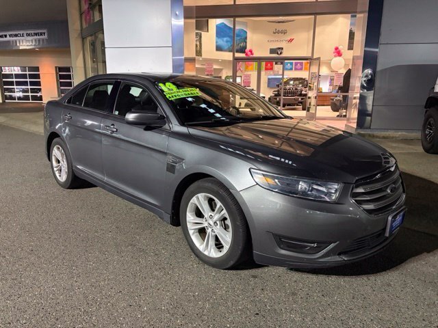Used 2014 Ford Taurus SEL Sedan