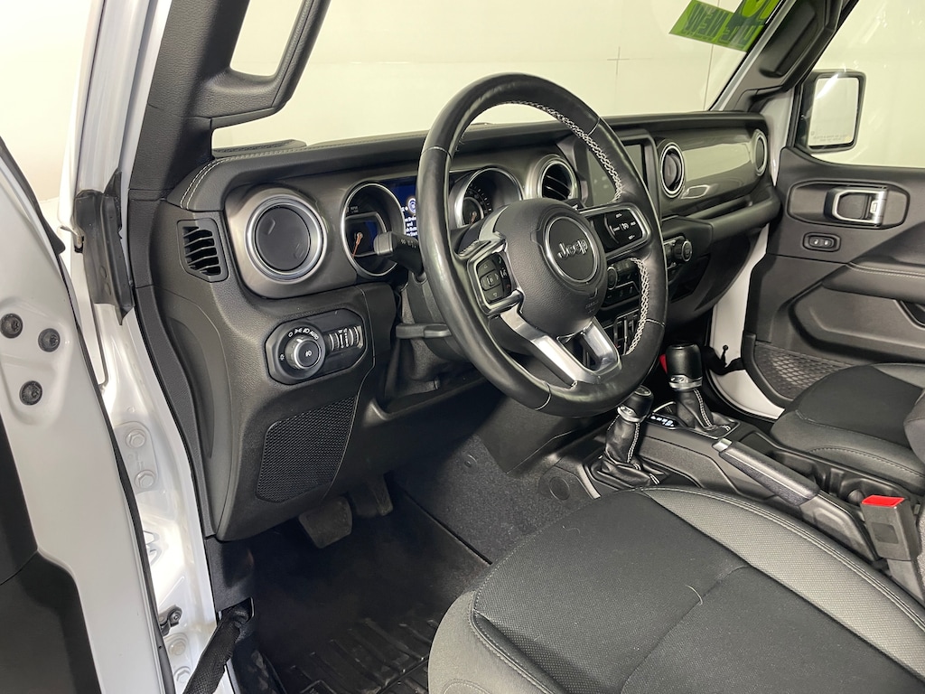 Used 2018 Jeep Wrangler Unlimited Sahara 4x4 SUV