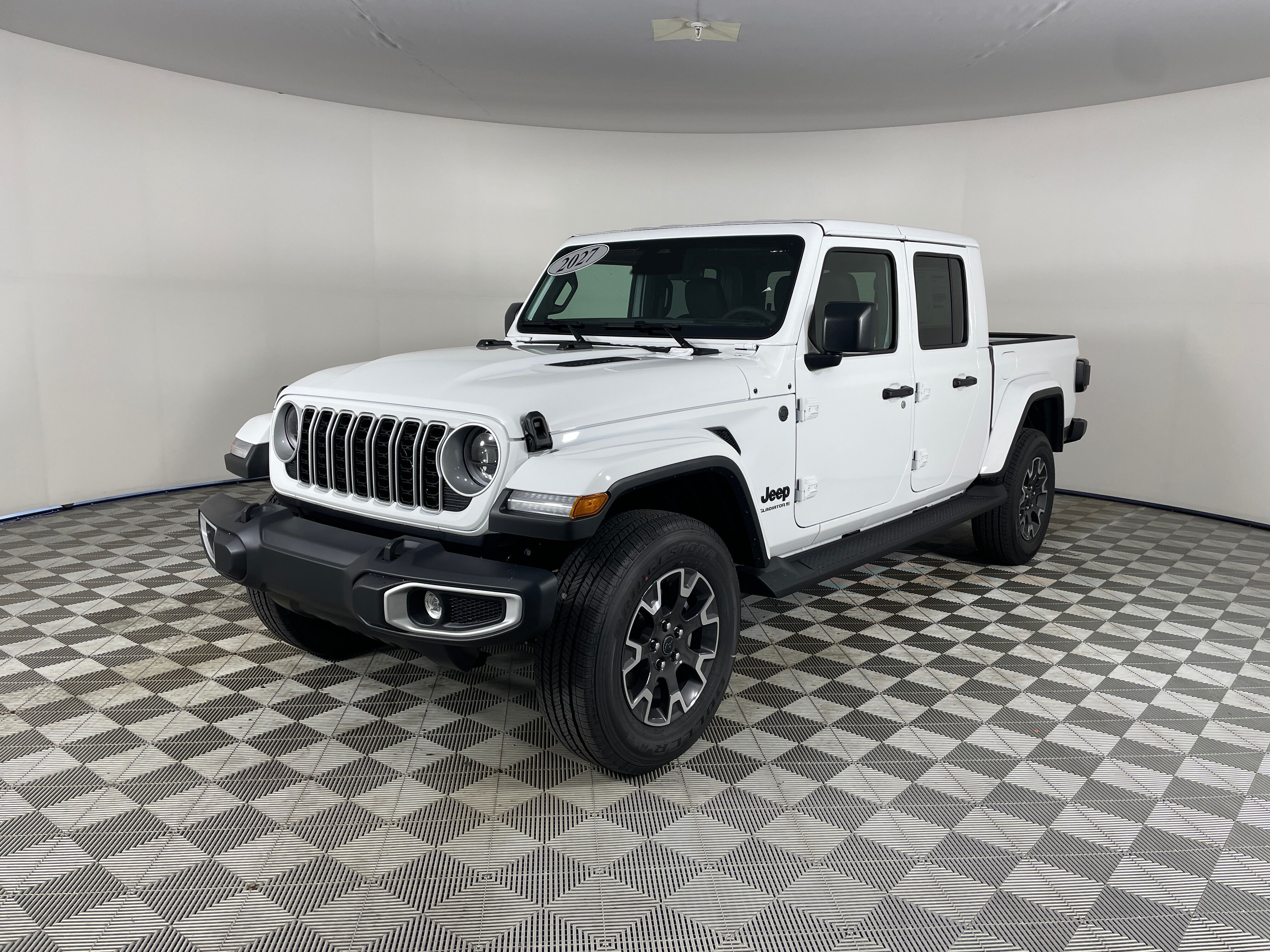  Jeep Gladiator Sahara 4X4