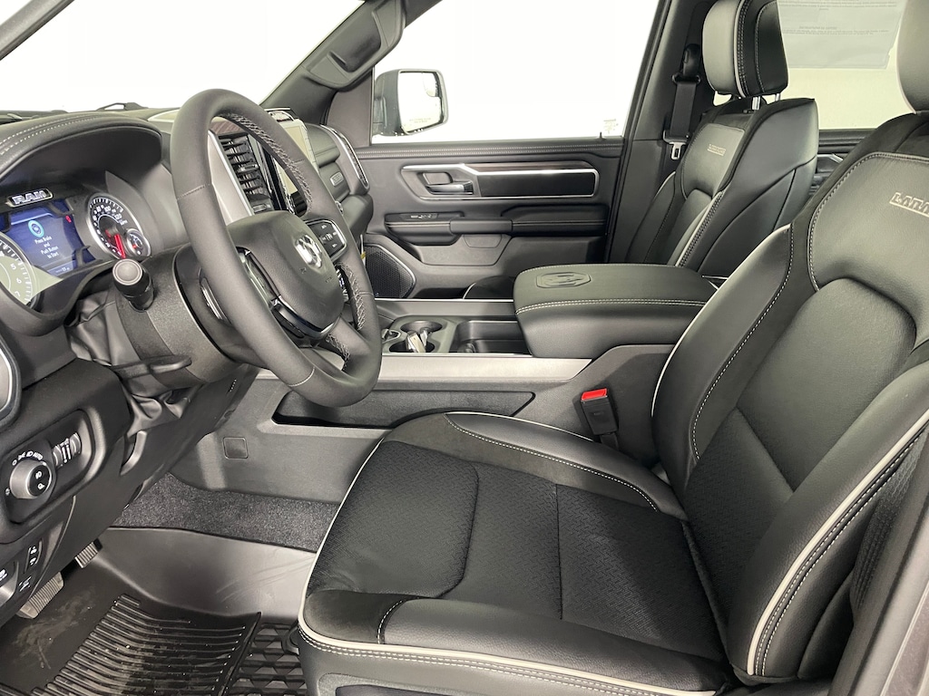 New 2027 Ram 1500 LARAMIE CREW CAB 4X4 6'4 BOX Pickup